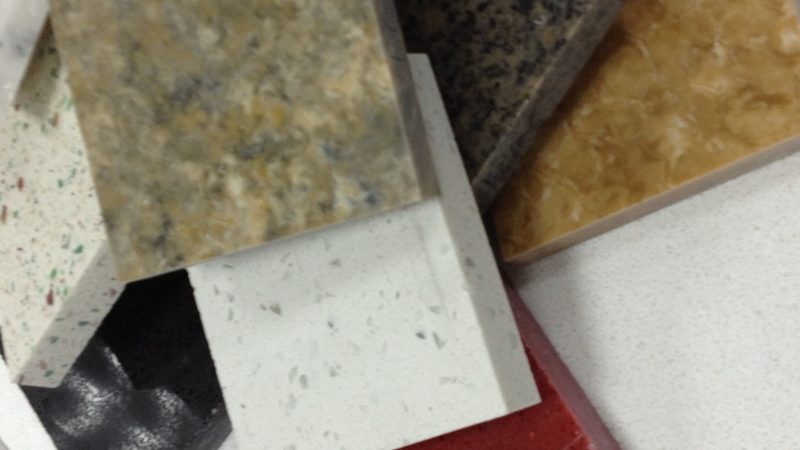 通体大理石瓷砖与普通大理石瓷砖：本质区别与选购要点